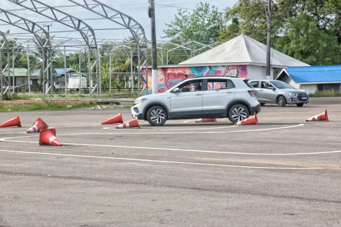 Governo do Amapá realiza curso de direção defensiva e ostensiva para condutores de viaturas da PM